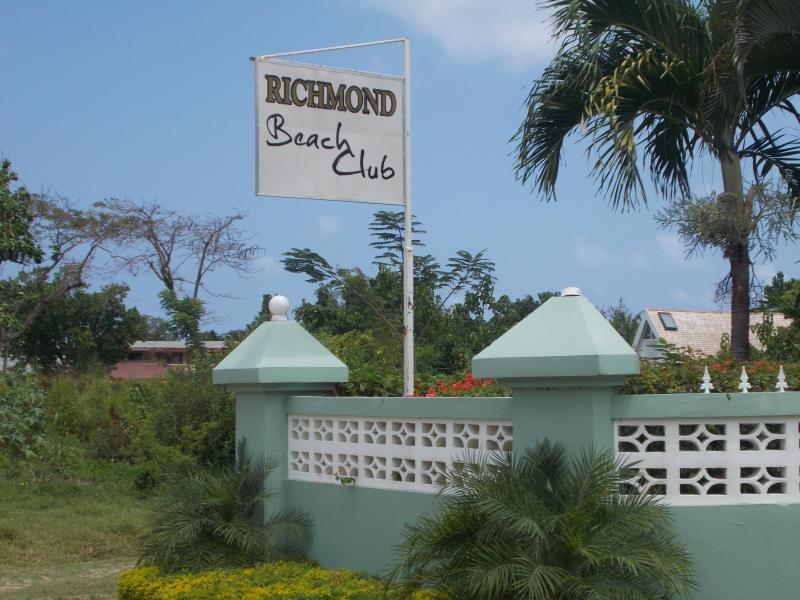 Villa Ocho Rios Under The Palms Exterior foto